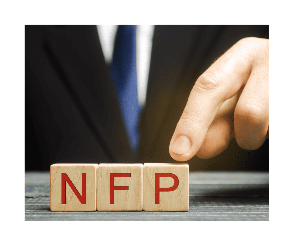 Traders and analysts often examine trends and patterns in NFP data over several months or even years. This helps make decisions about Forex trading using non-farm payrolls.